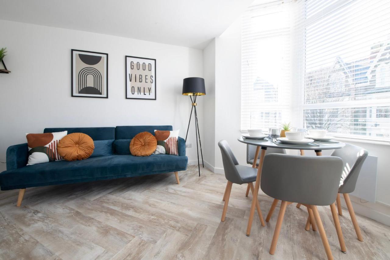 דירות קארדיף Connaught House - City Centre - Free Parking & Wi-Fi מראה חיצוני תמונה