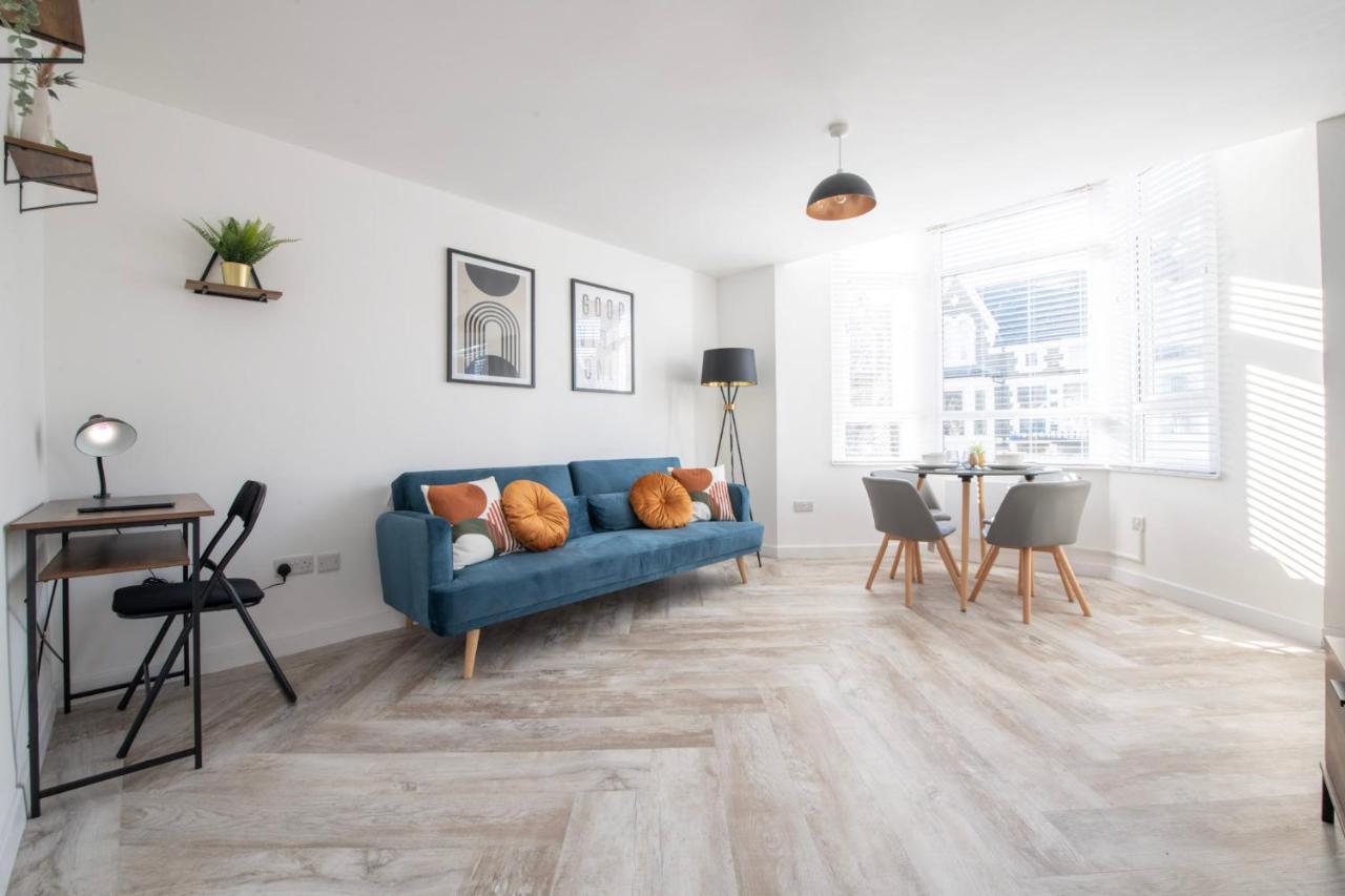 דירות קארדיף Connaught House - City Centre - Free Parking & Wi-Fi מראה חיצוני תמונה